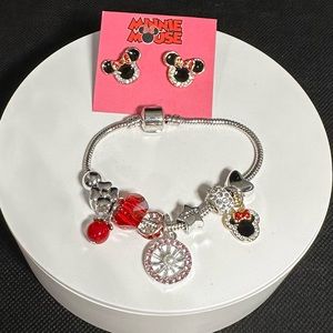 Minnie Mouse Charm Bracelet & Earrings Set